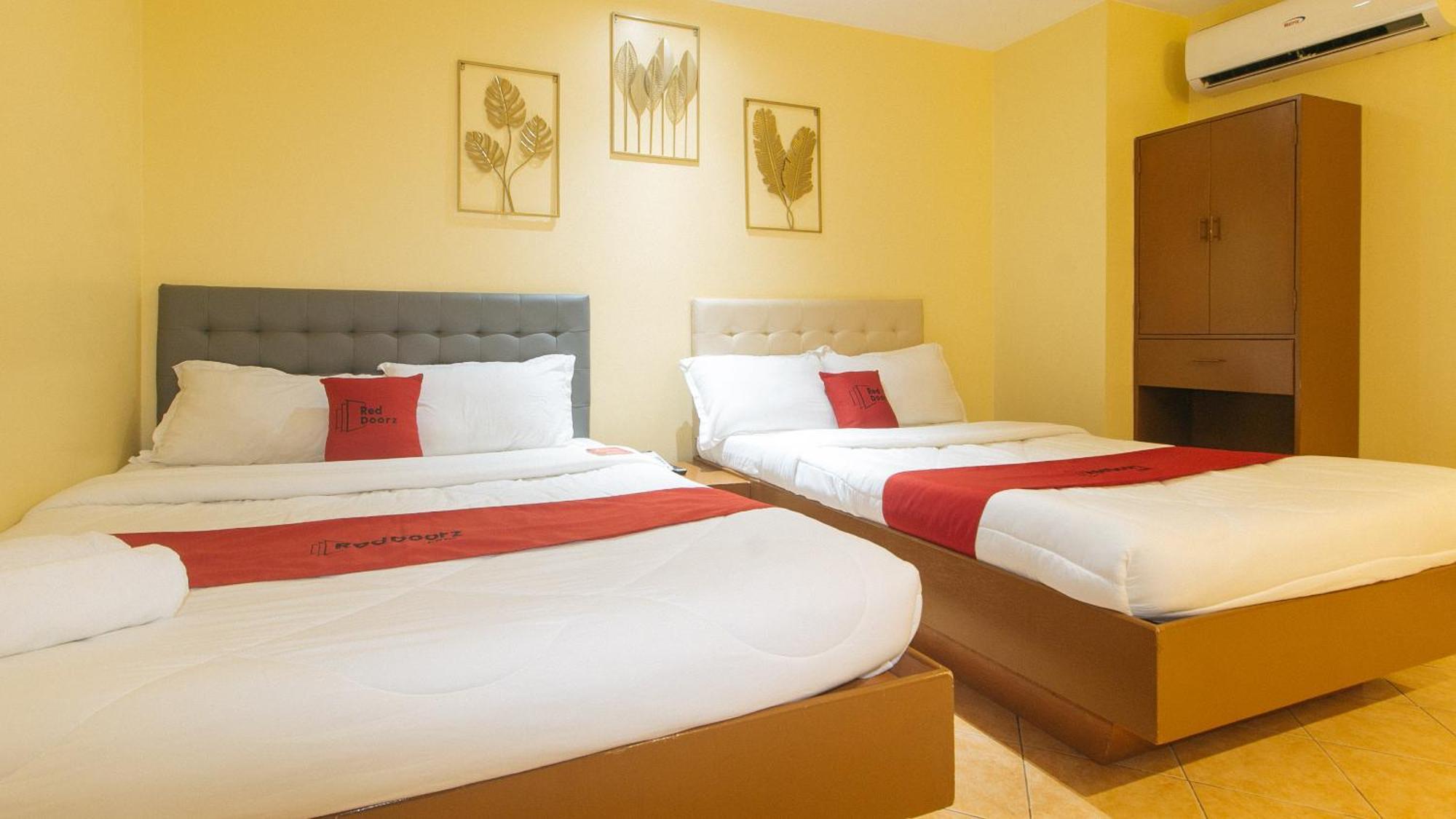 Reddoorz At Comfy Inn Ermita Manila Luaran gambar