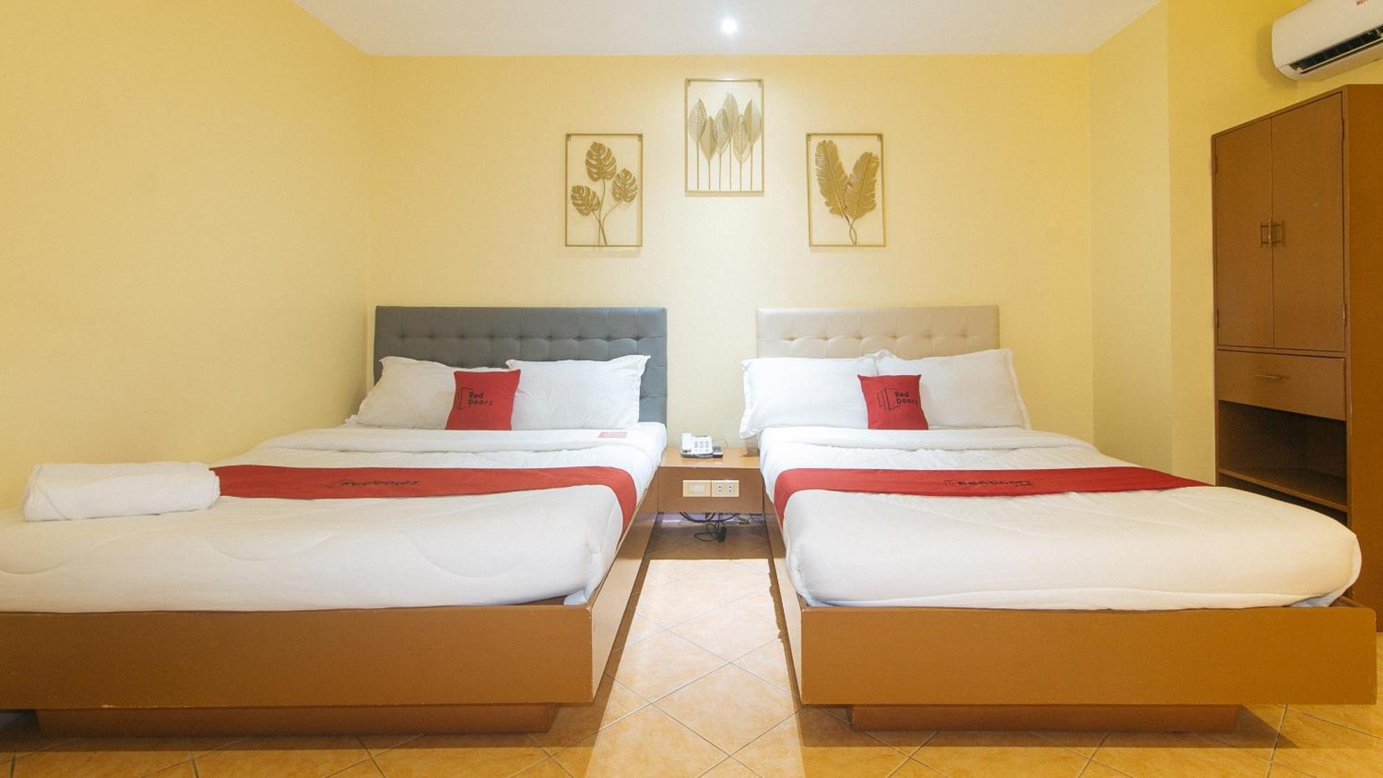 Reddoorz At Comfy Inn Ermita Manila Luaran gambar